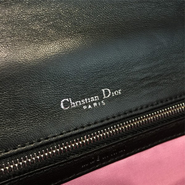 D10r ama 1749 21.5cm x 6.5cm x 13cm