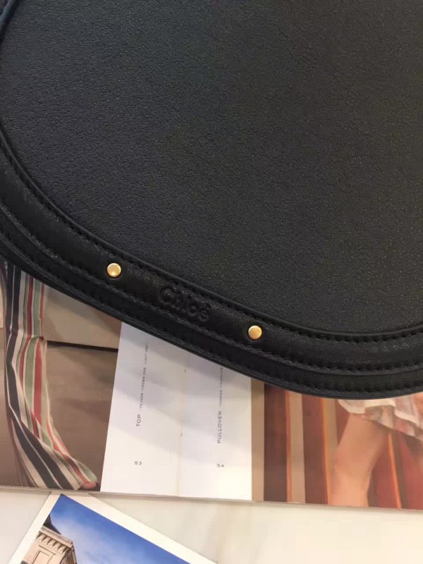 Chloe leather nile z1325 19.5cm x 6.5cm x 16cm