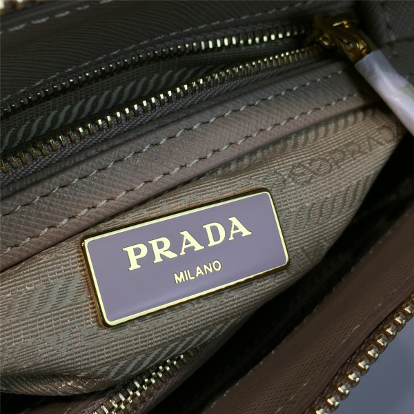 Pra*a promenade bag 3886 25.5cm x 10.5cm x 17cm