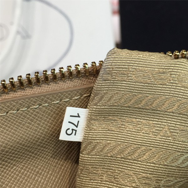 Pra*a promenade bag 3886 25.5cm x 10.5cm x 17cm
