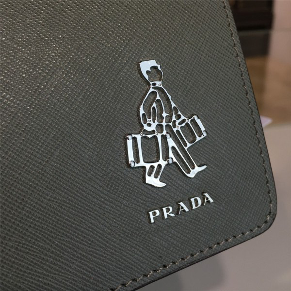 Pra*a clutch bag 4228 26cm x 5.5cm x 17cm