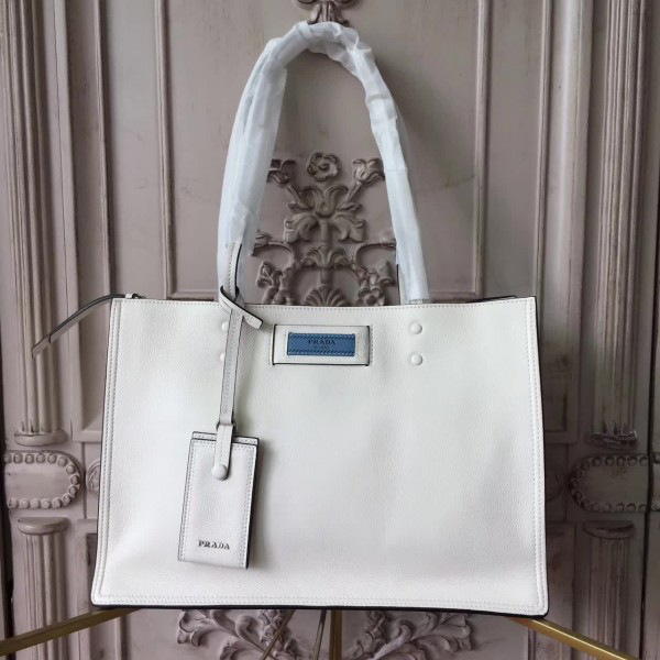 Pra*a cortex shoulder bag z4297 33.5cmx15.5cmx23cm