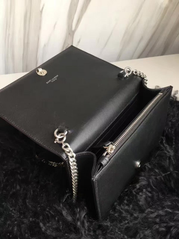 Y51 monogram- kate bag with leather tassel 5007 19 cm x 12cm x 4cm