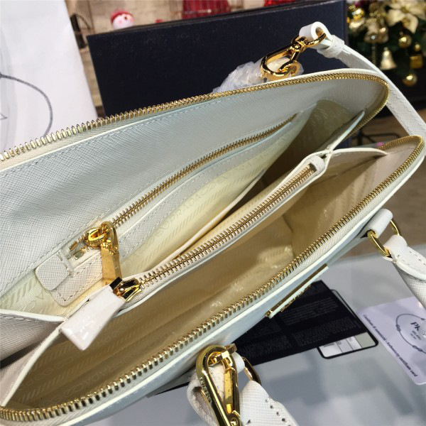 Pra*a promenade bag 25.5cm x 10.5cm x 17cm