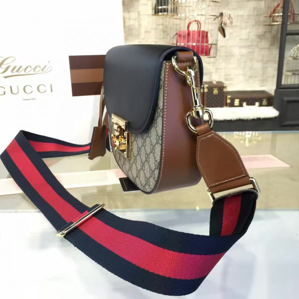 Gvc*1 padlock tian shoulder bag 2147 25cm x 20cm x 7cm