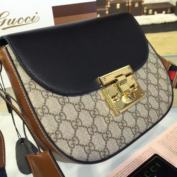 Gvc*1 padlock tian shoulder bag 2147 25cm x 20cm x 7cm