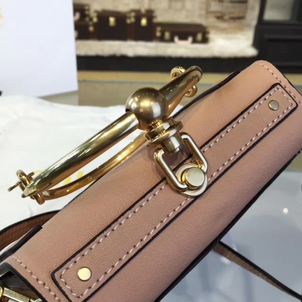 Chloe leather nile z1341 19.5cm x 6.5cm x 16cm