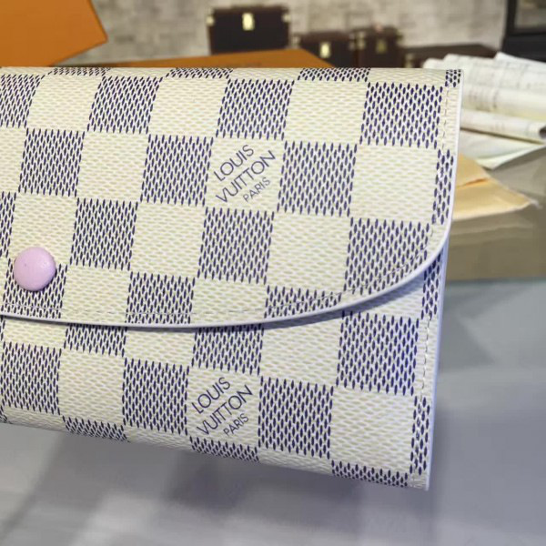 l0vis Vvtt0n emilie wallet cohotbag 3405
