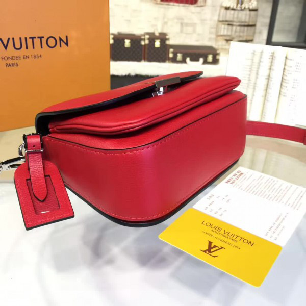 cohotbag l0vis vvtt0n neo u1u1enne red 3590