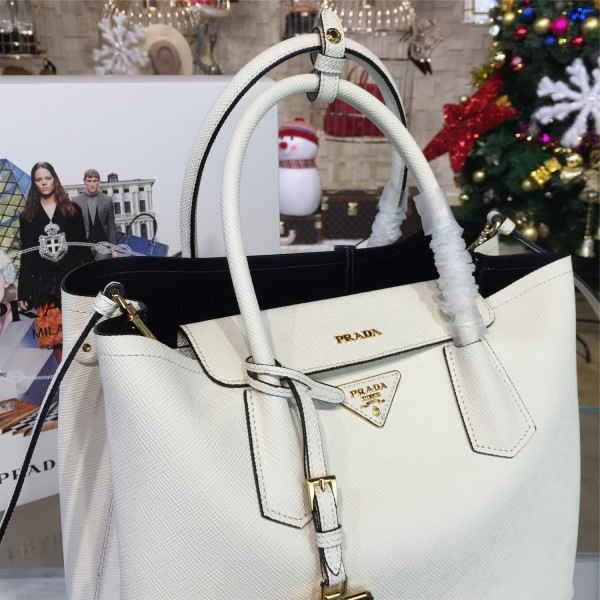 Pra*a cortex double medium bag 4087 32.5cm x 13.5cm x 24.5cm