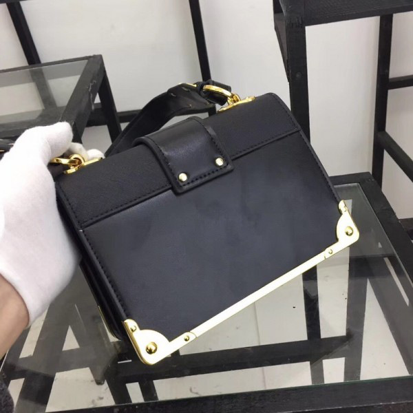 Pra*a cahier leather shoulder bag 1bd045 black 20 x 14.5 x 8.5 cm