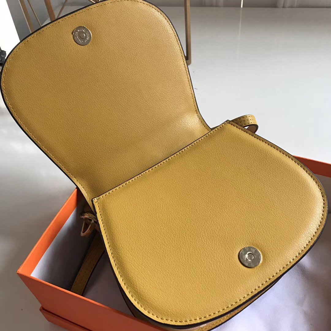 croy handbag 123888 medium yellow 21CM