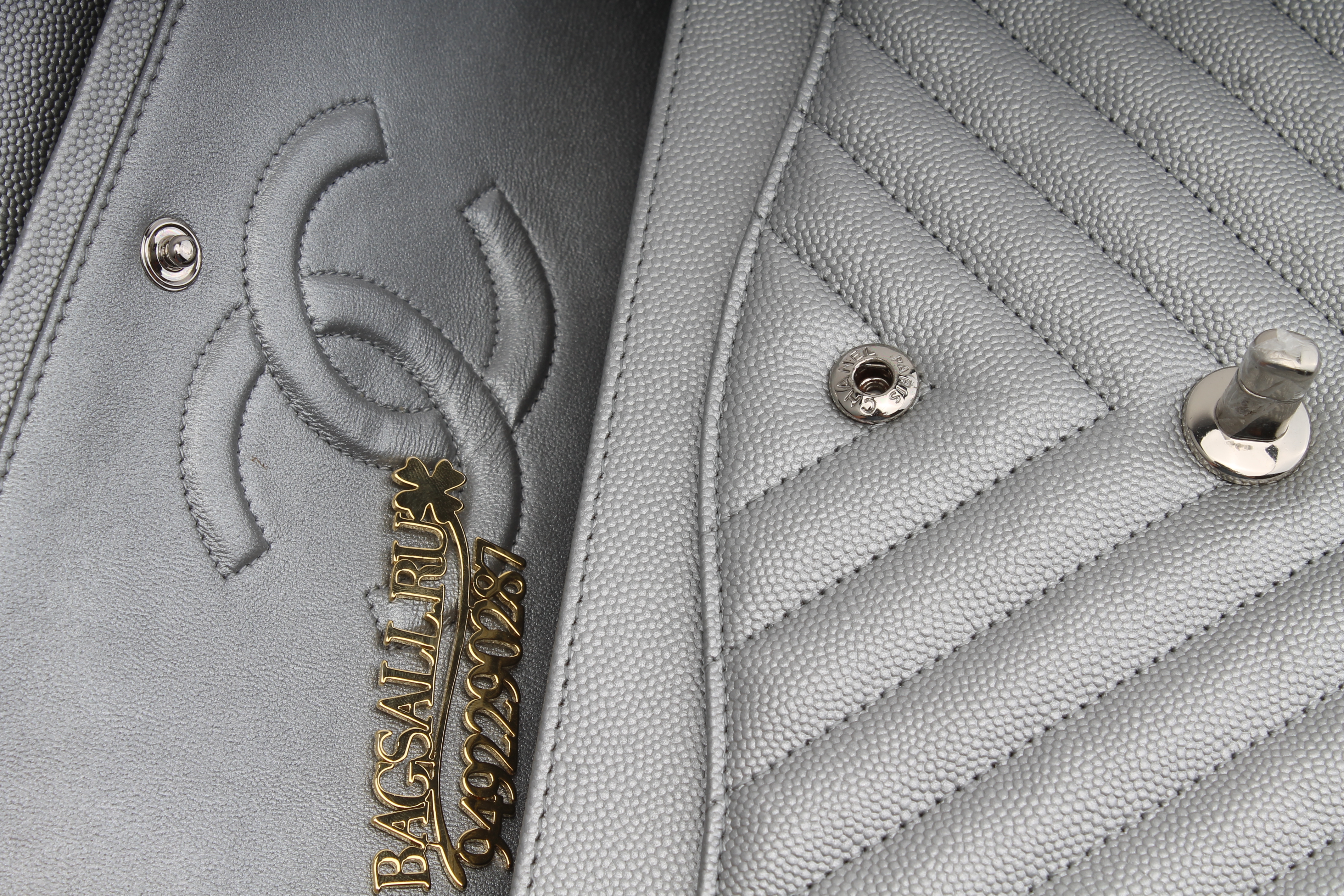 Ch**el classic handbag silver