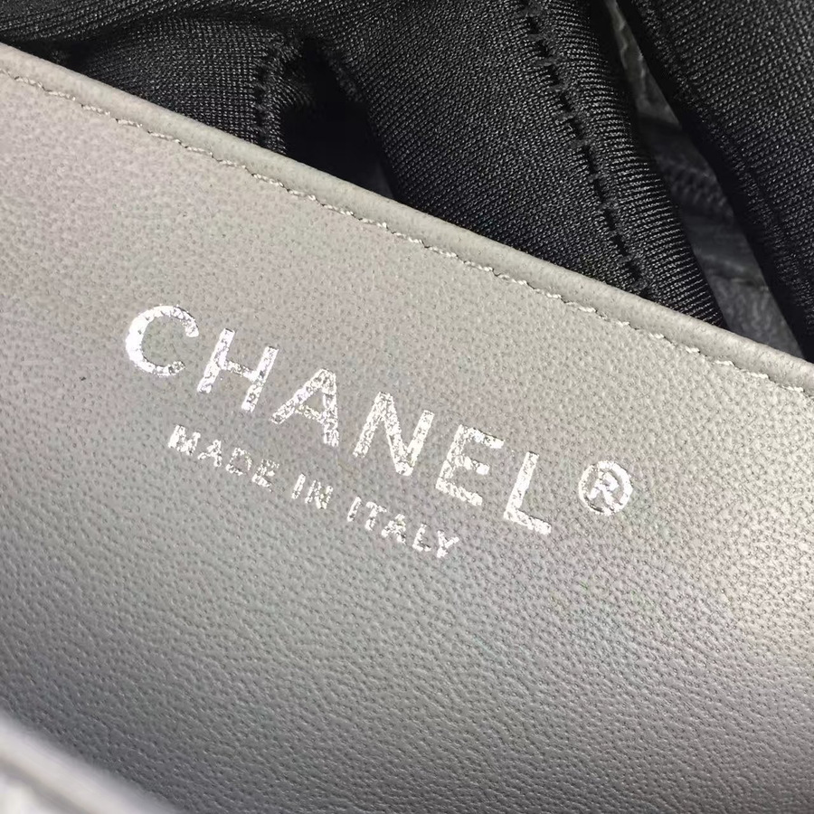 Ch**el classic flap bag grey caviar leather sliver&gold chain gray 20cm