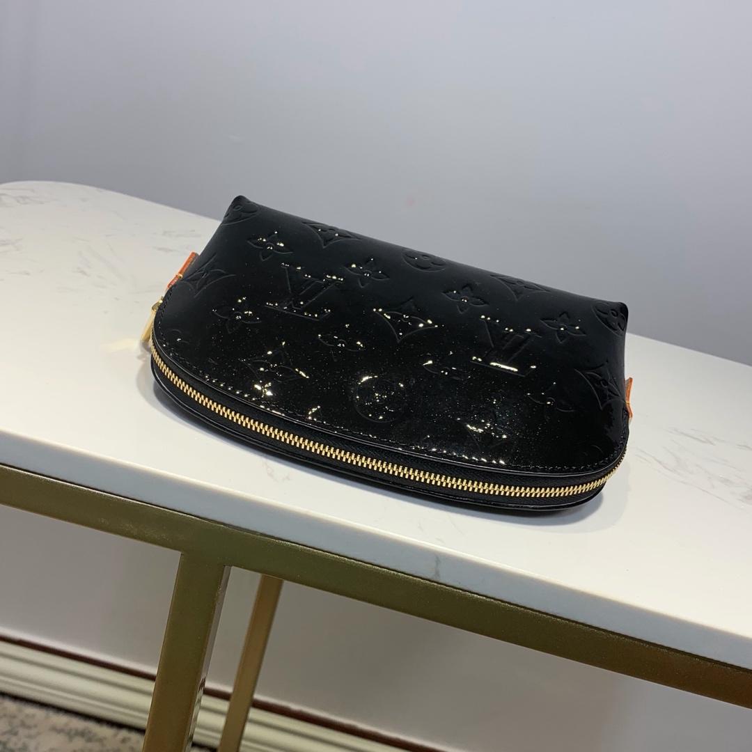 LV black cosmetic bag embossed leather 19.0x 12.0x 6.0 cm