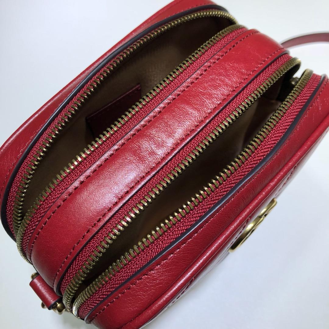 Gvc*1 shoulder bag chain bag red 16 x 18.5 x 7 cm
