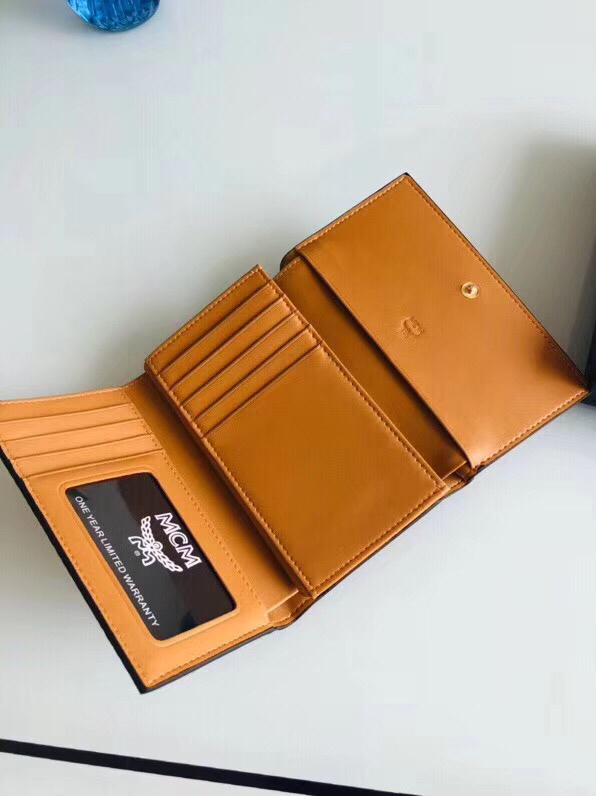 MCM wallet b8803 orange 14.5 x 9.3cm