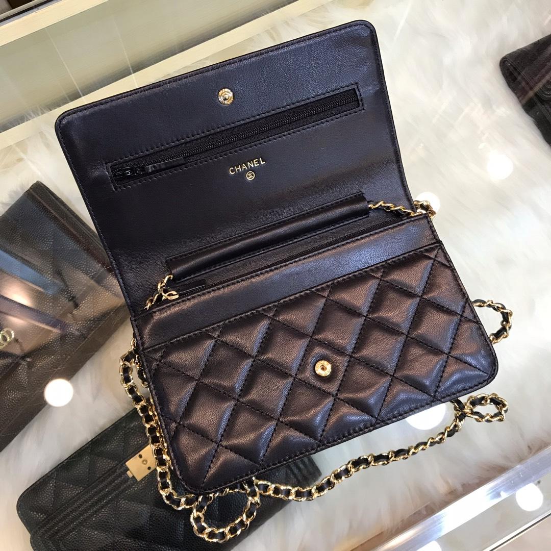 Ch**el woc chain package 13×19.5×3.5cm