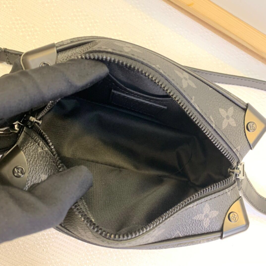 l0vis Vvtt0n mini soft trunk 18.5cm*13cm*8cm