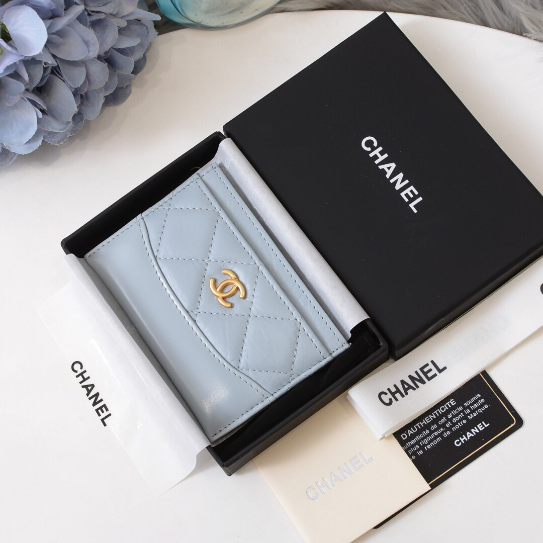 Ch**el card case blue