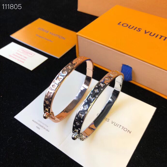 l0vis Vvtt0n bracelet