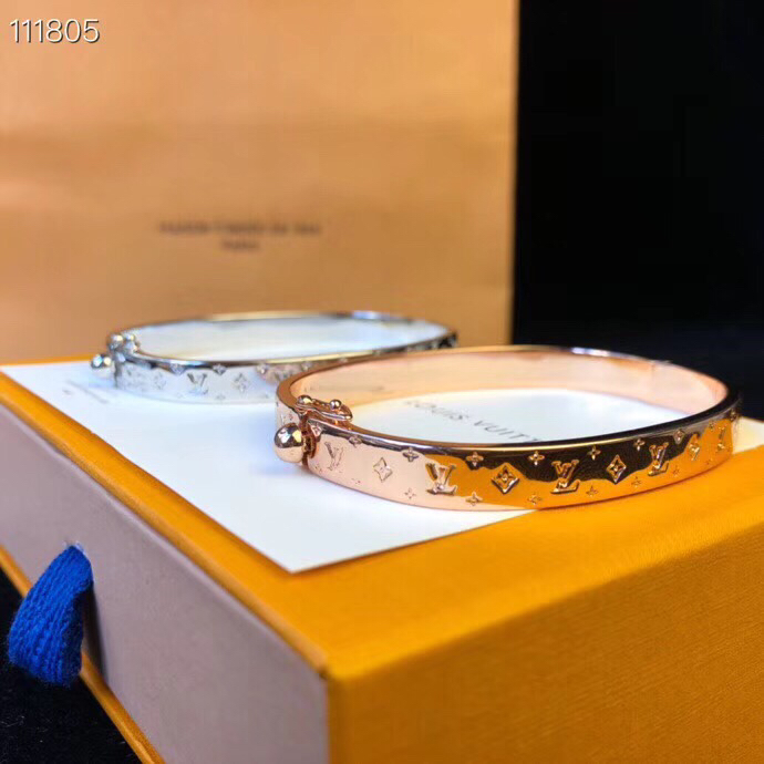 l0vis Vvtt0n bracelet