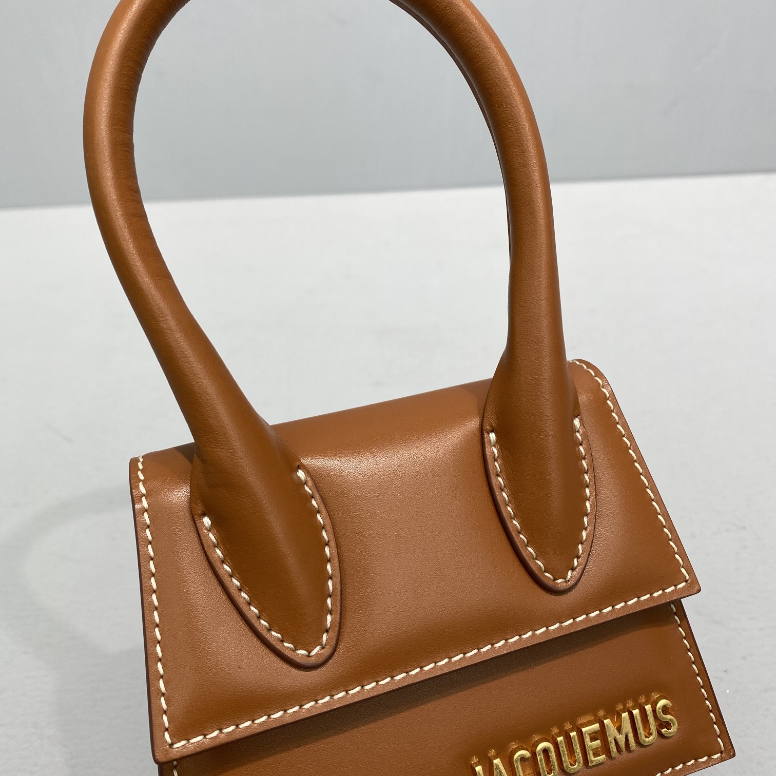 JACQUEMUS LE CHIQUITO Mini Leather Bag Dark Brown 213BA01 12 x 8 x 5 cm