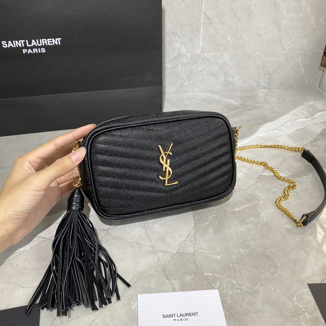 Y51 lou mini bag in quilted grain de poudre embossed leather black and golden 6125791 18 × 10 × 5 cm