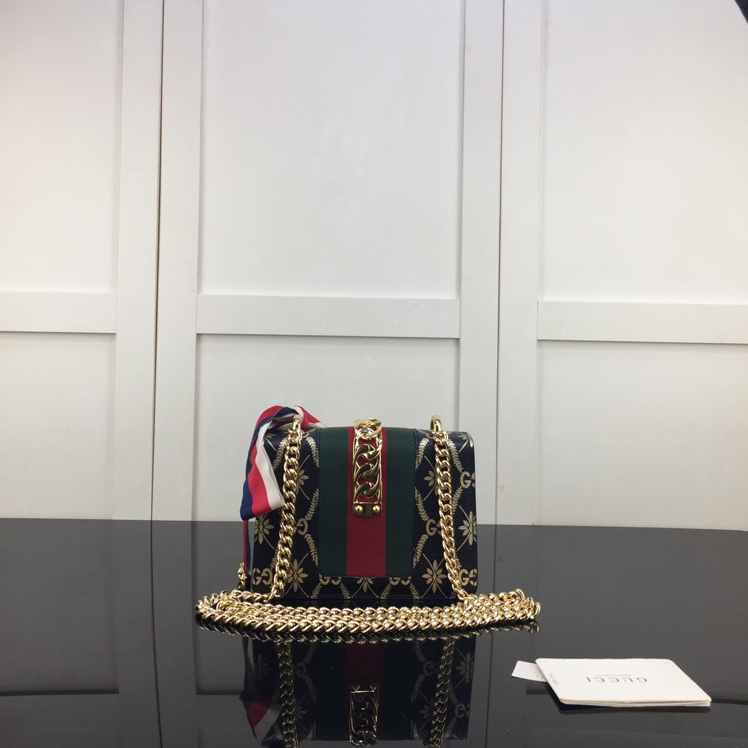 Gvc*1 mini sylvie chain bag black leather 431666 19 x 14 x 7.5 cm