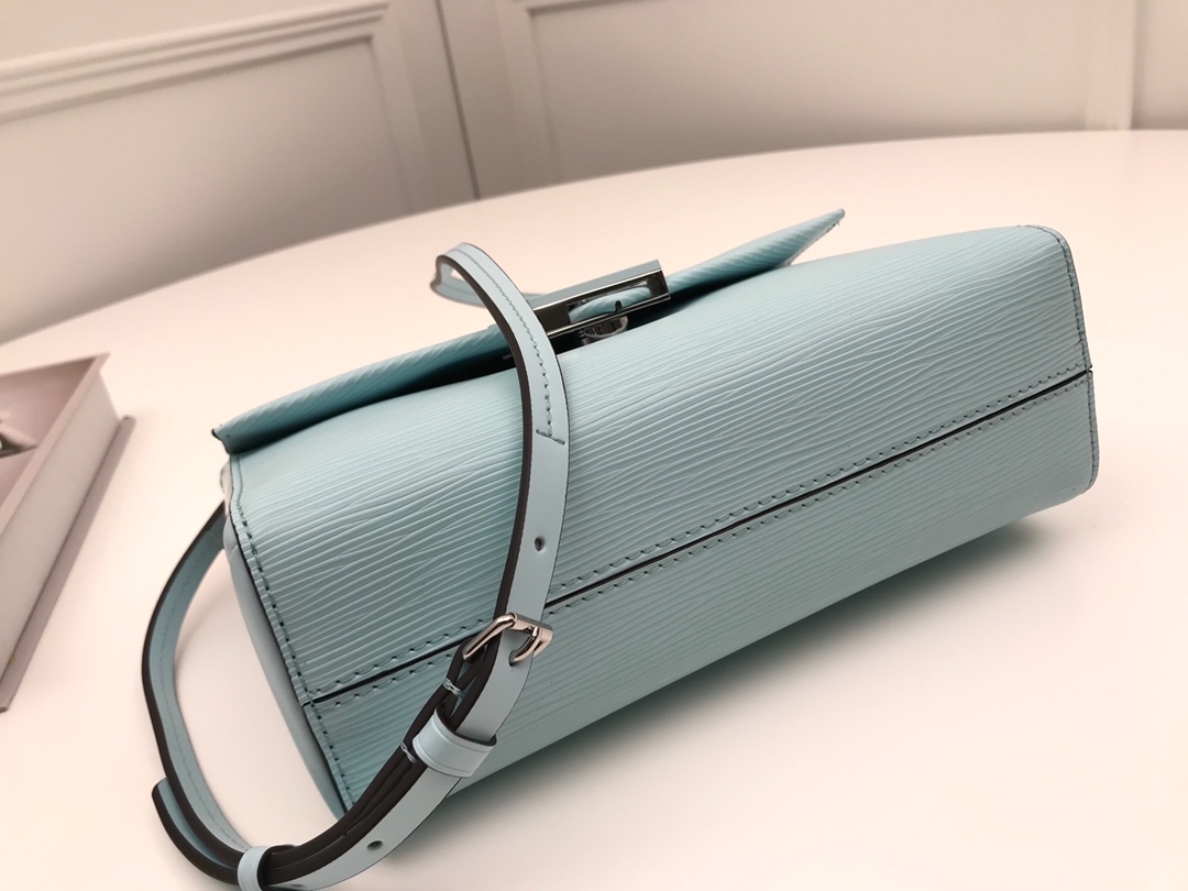 l0vis Vvtt0n pochette grenelle summer blue m55977 23.5 x 16.0 x 8.0 cm