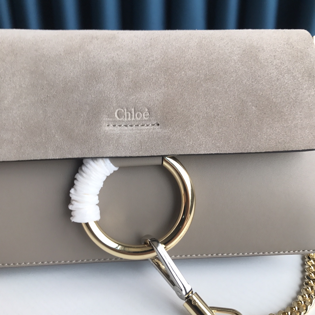 CHLOÉ FAYE SMALL SHOULDER BAG Motty Grey CHC15US127 24 x 7 x 15 cm