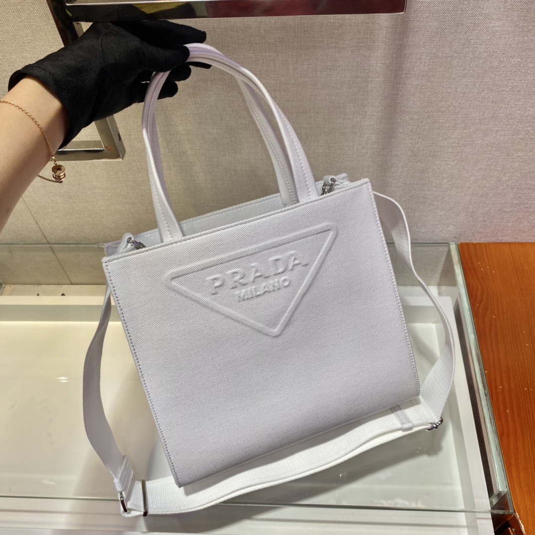 Pra*a drill tote bag white 1bg382 26 x 23.5 x 9 cm