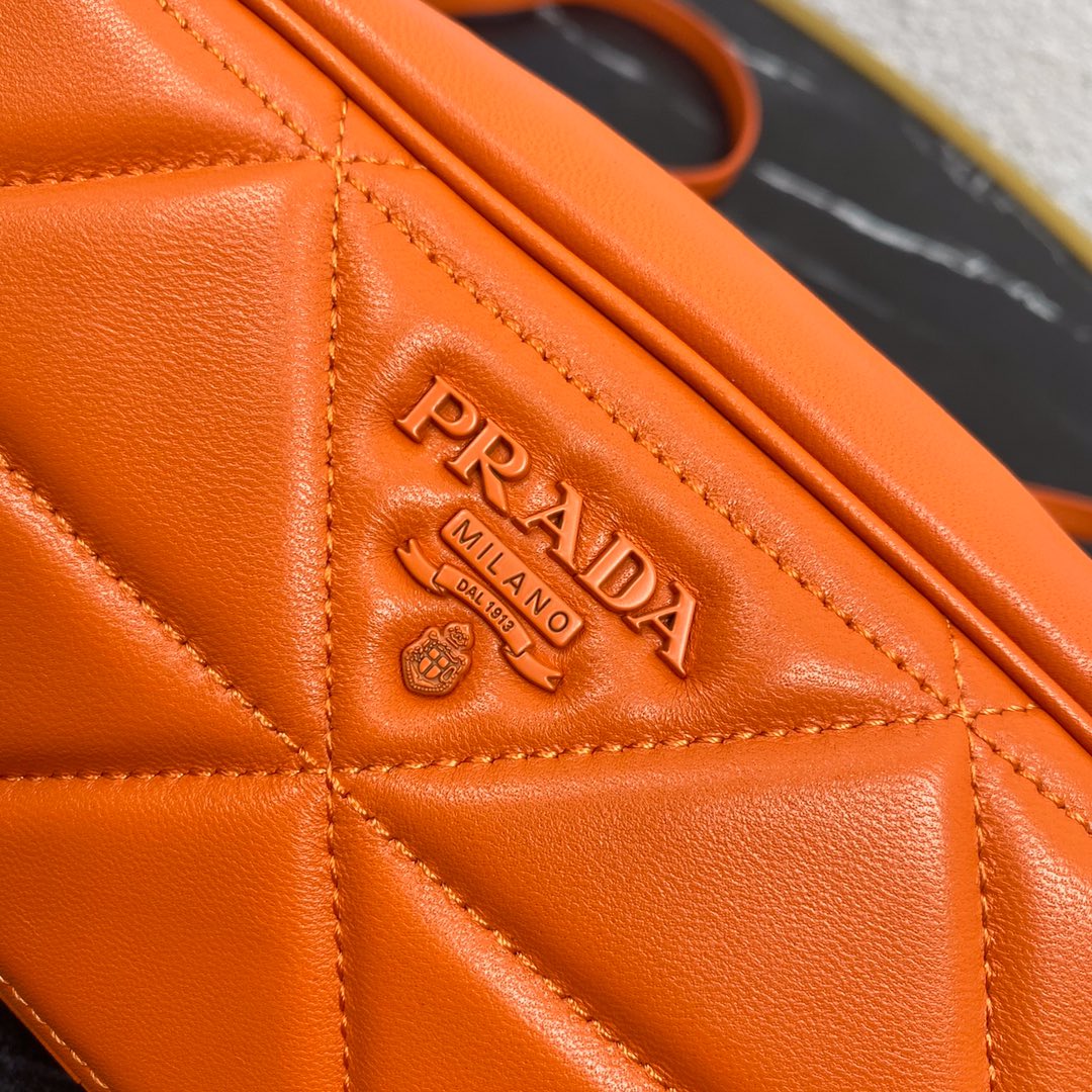 Pra*a mini spectrum quilted nappa leather orange 1dh046 10 x 19 x 5.5 cm