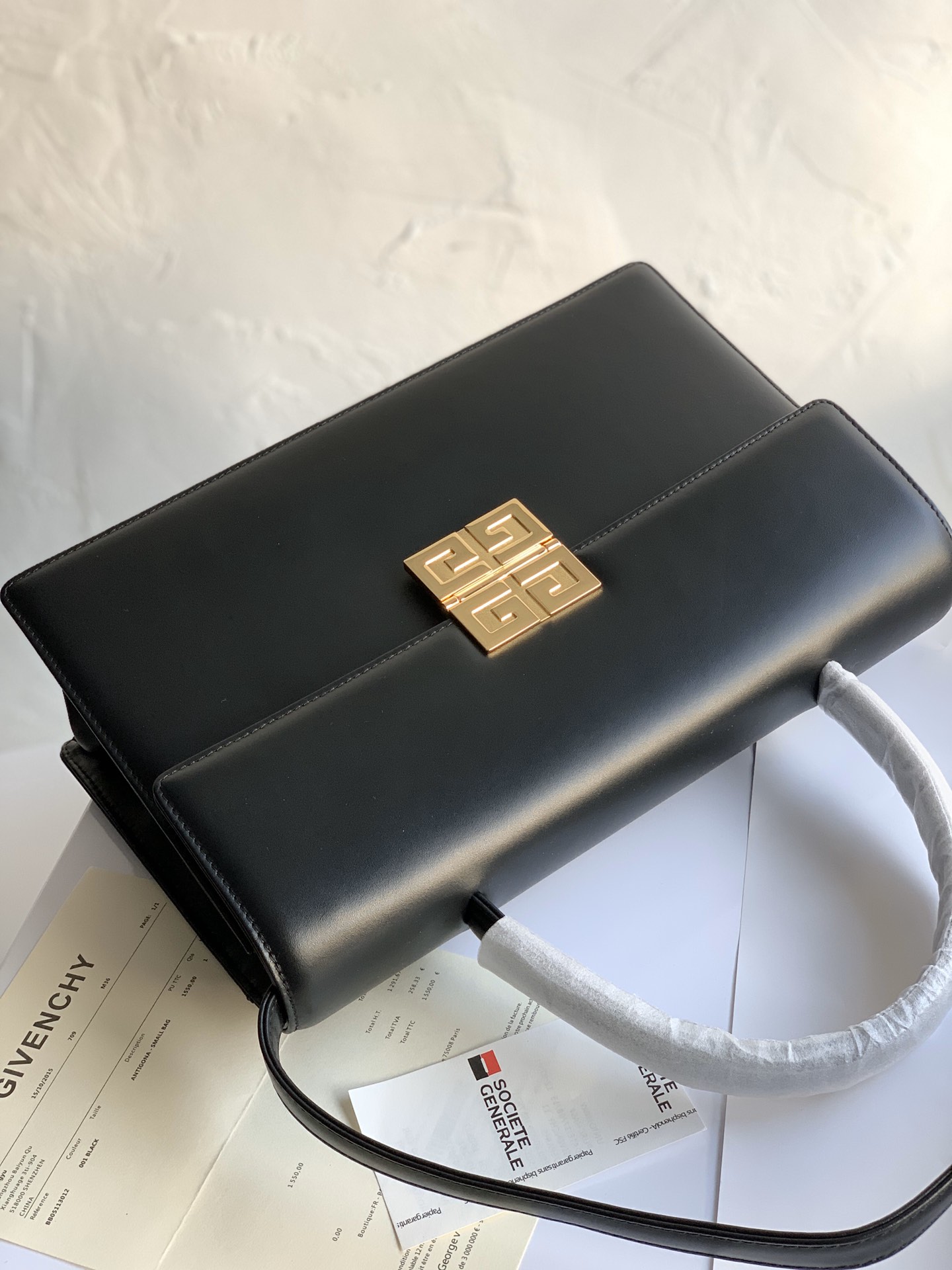 GIVENCHY Maroquinerie Leather Bag Black 29 x 19 x 10 cm