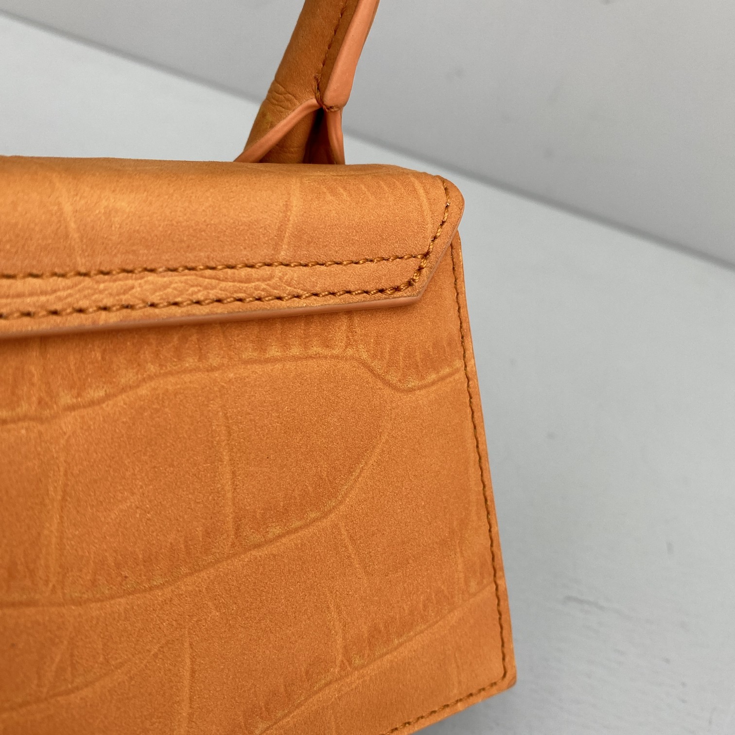 JACQUEMUS LE CHIQUITO Mini Crocodile Leather Bag Orange 213BA01 12 x 8 x 5 cm