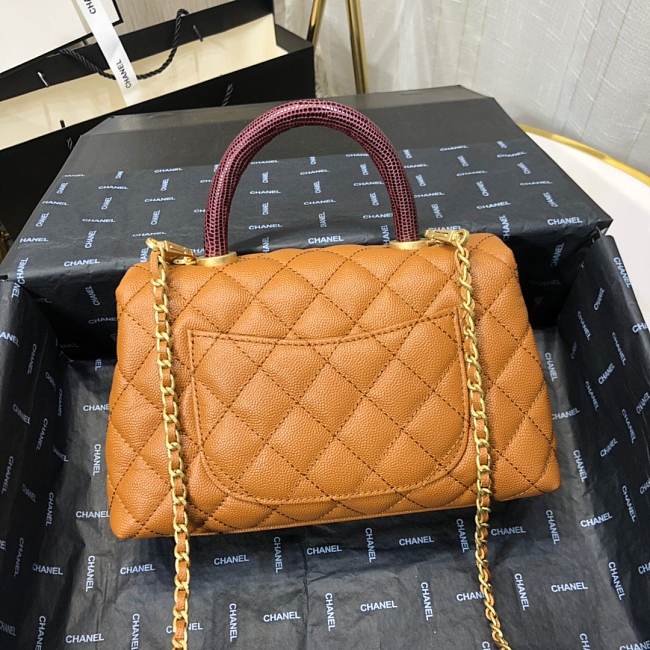 Ch**el mini coco grained calfskin with handle caramel a92990 23.5 x 13.75 x 9.75 cm