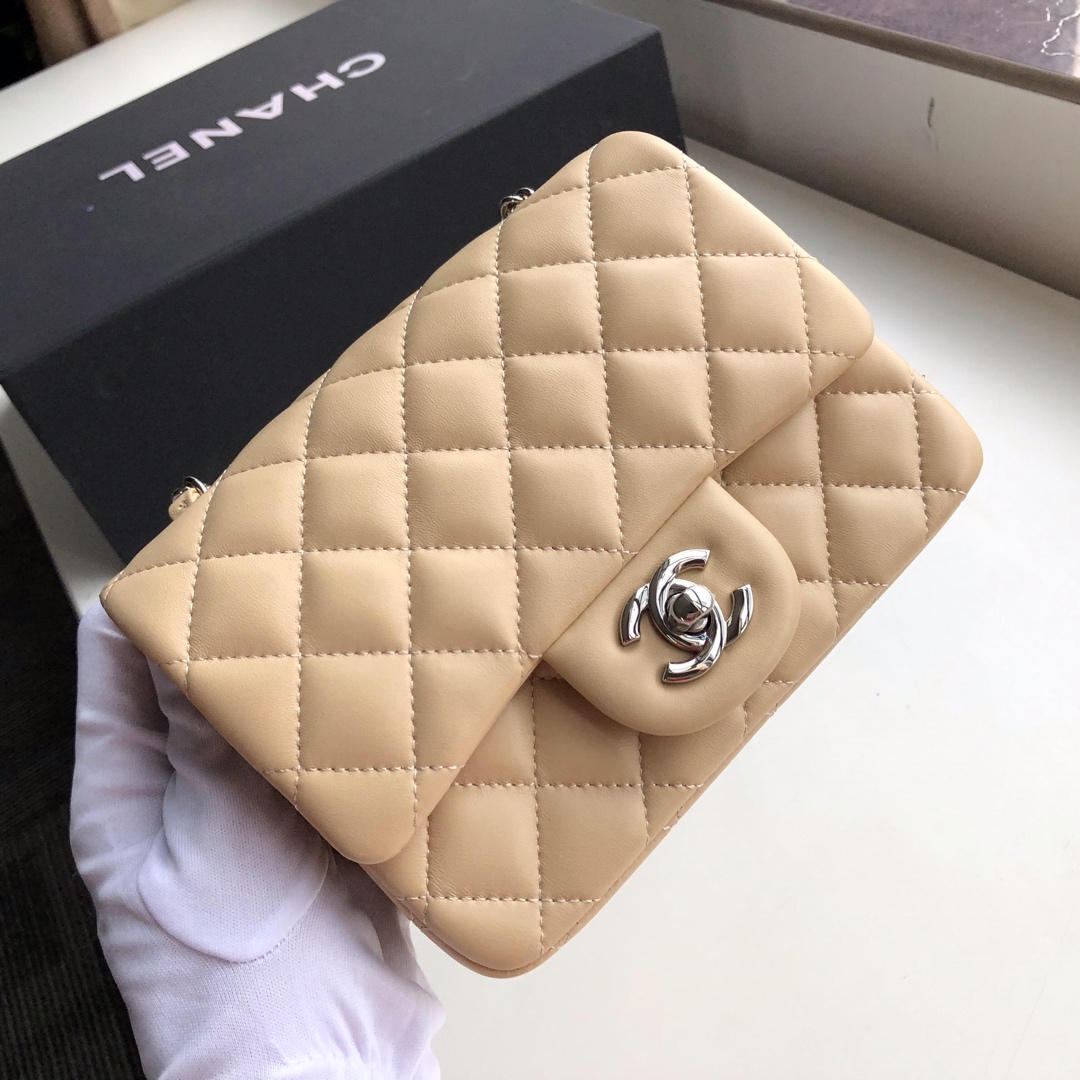 Ch**el mini flap bag lambskin silver metal beige a35200 17cm