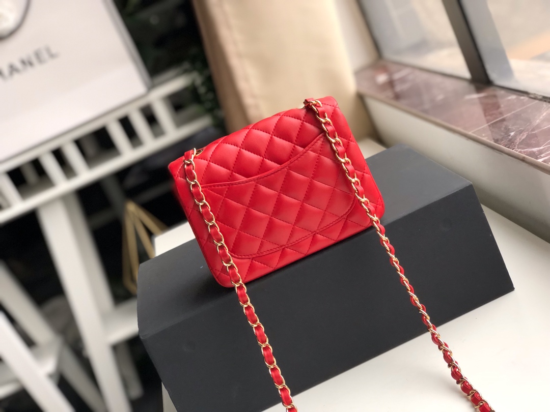 Ch**el mini flap bag lambskin golden metal red a35200 17cm