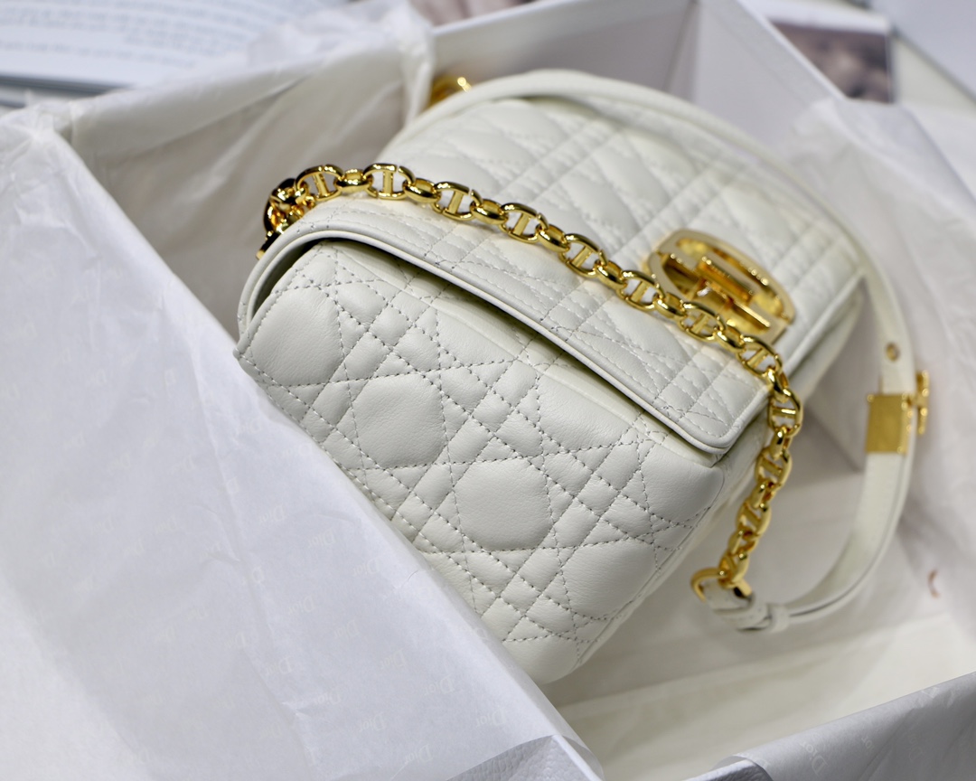 d10r medium caro bag S*pple cannage calfskin white m9242 25.5 x 15.5 x 8 cm