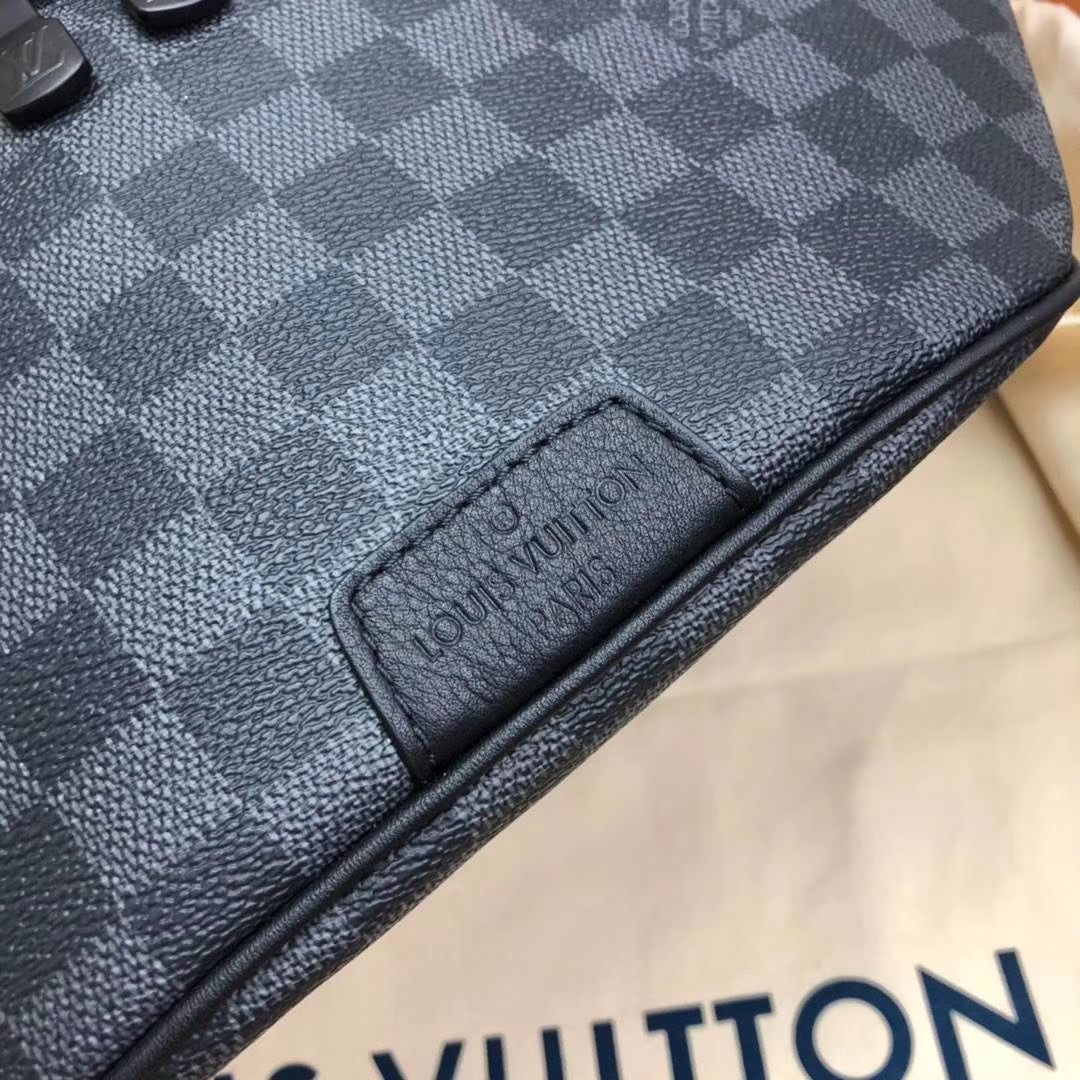 l0vis Vvtt0n discovery bumbag damier graphite canvas m44336 47cm