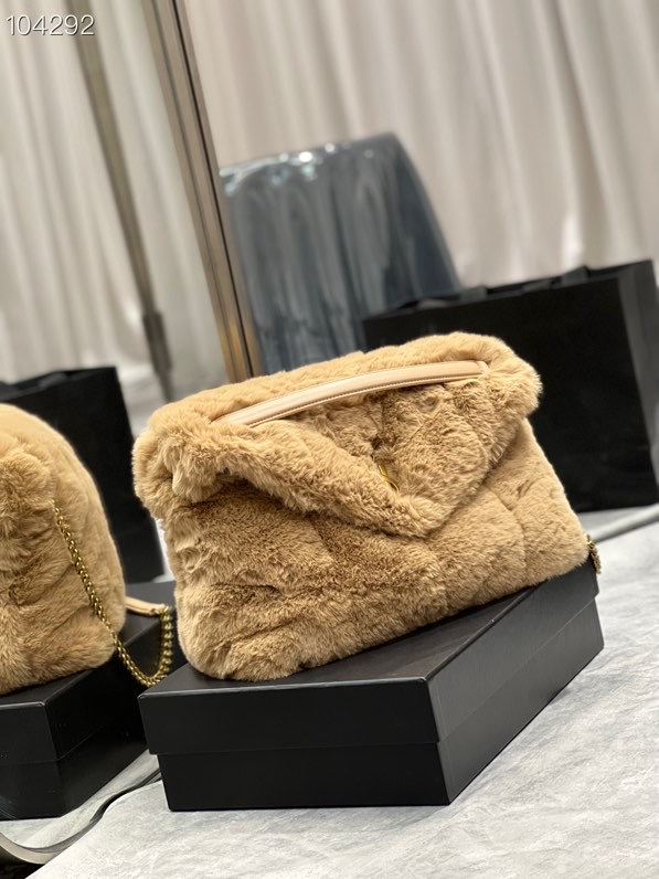 Y51 medium puffer bag in merino shearling and lambskin light brown 577475 35 × 23 × 13.5 cm