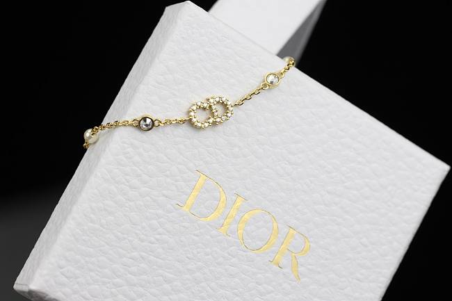 D10r pearl bracelet 06