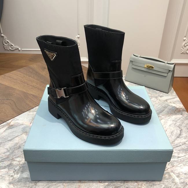 Pra*a boots 01