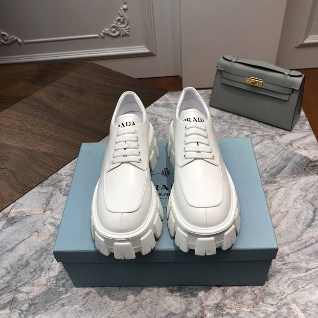 Pra*a shoes white 01