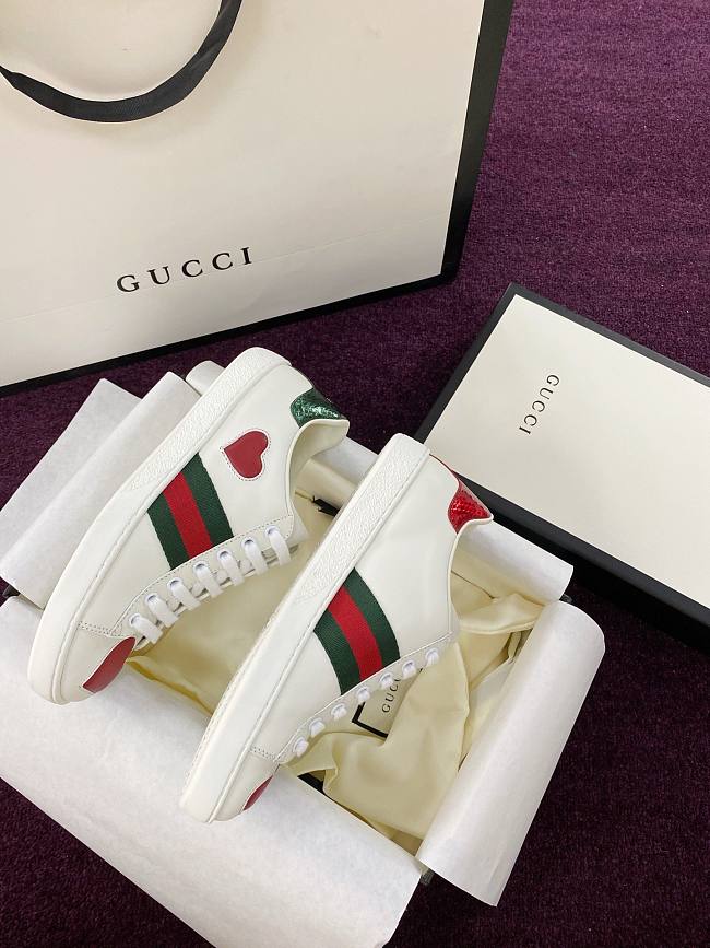 Gvc*1 shoes 05