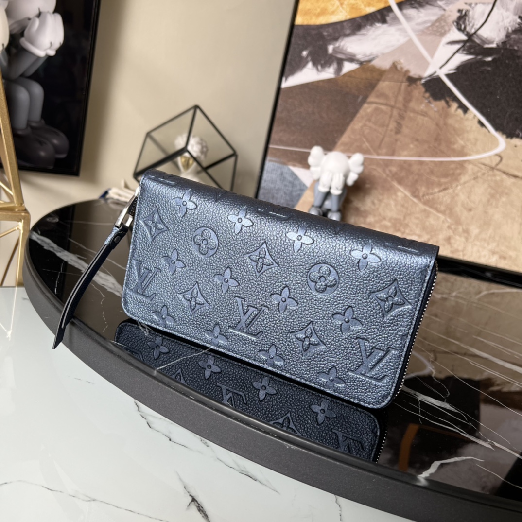 l0vis Vvtt0n zippy wallet navy m80958 19.5 x 10 cm