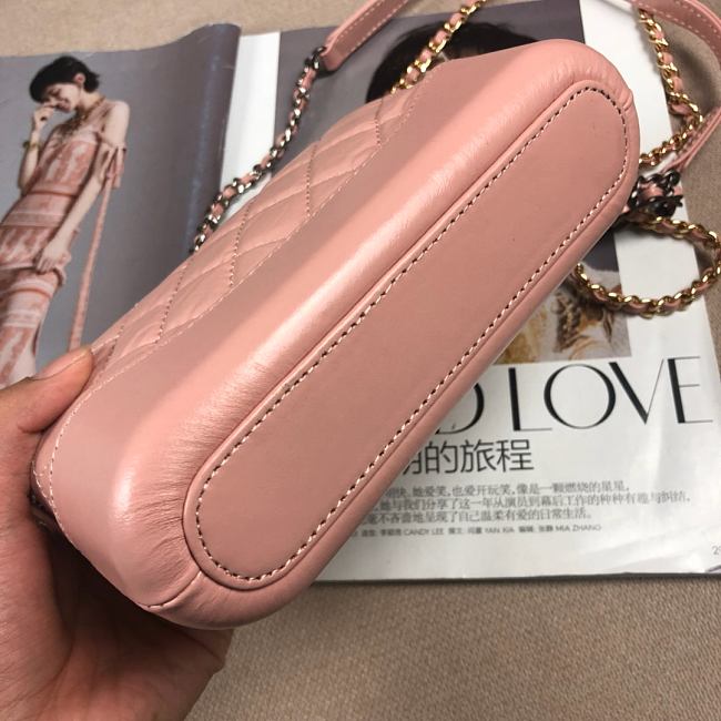Ch**el gabrielle clutch light pink a94505 18 x 6 x 11 cm
