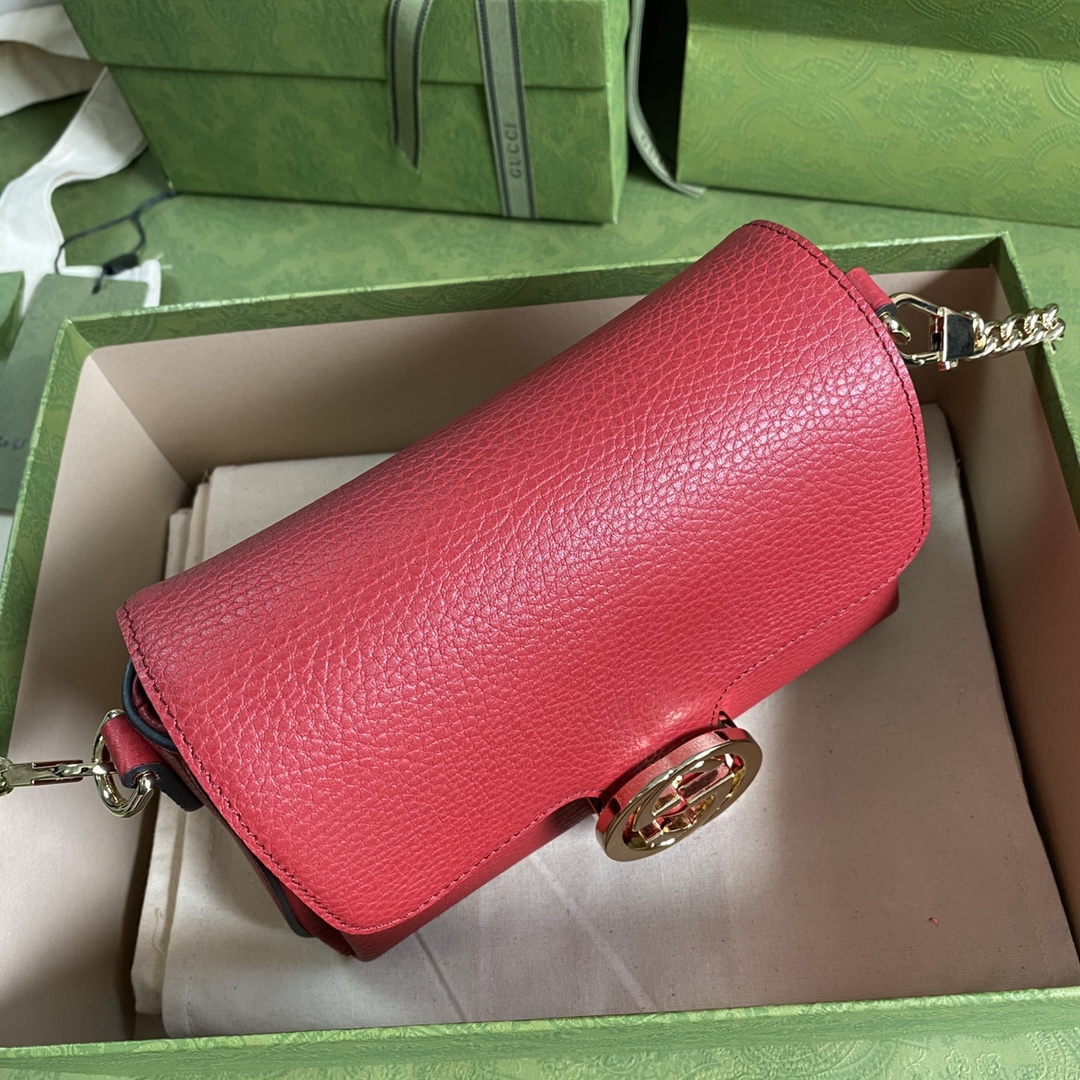 Gvc*1 interlocking g leather crossbody bag red 607720 22 x 15 x 7 cm