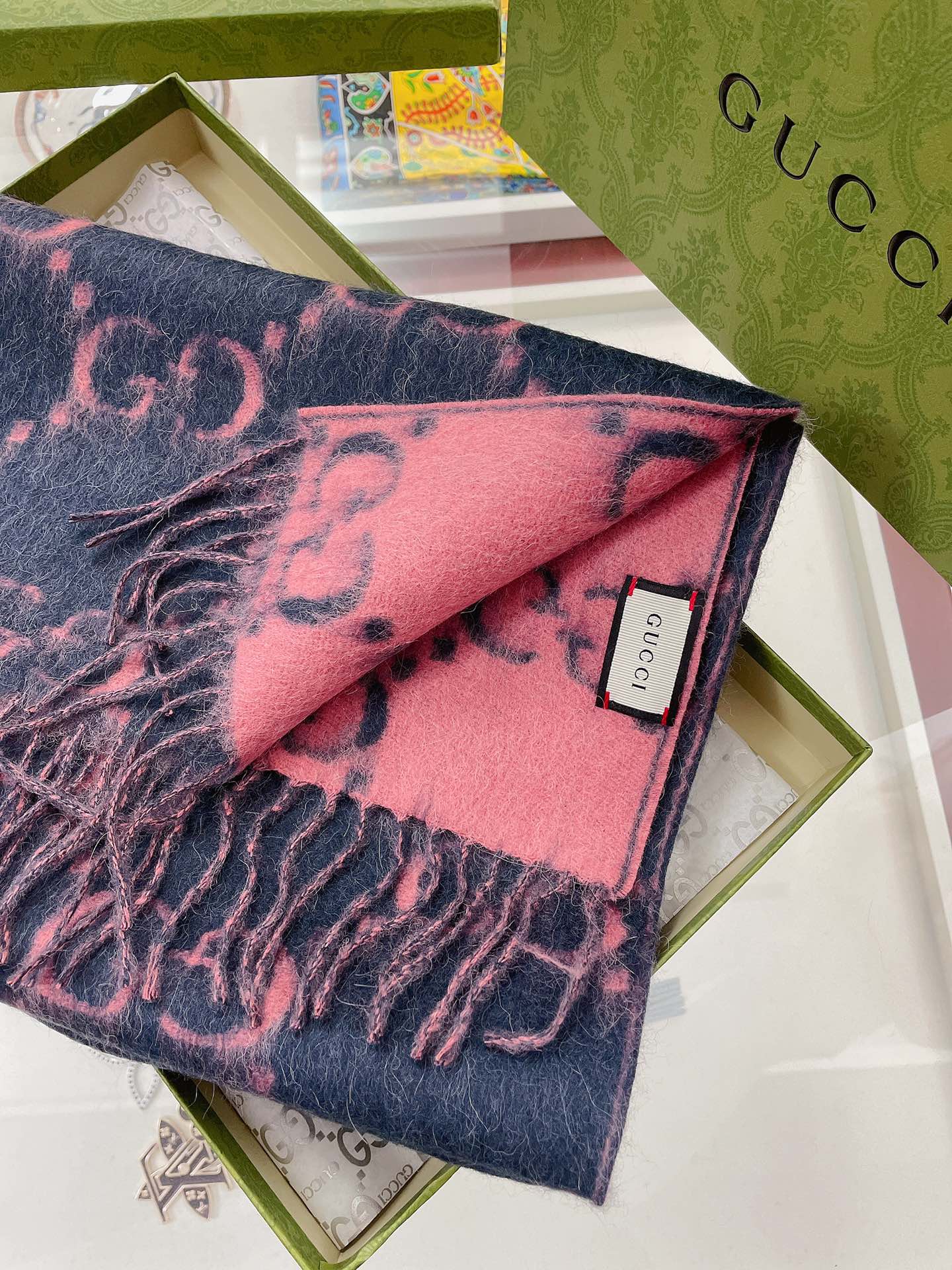 Gvc*1 scarf 08