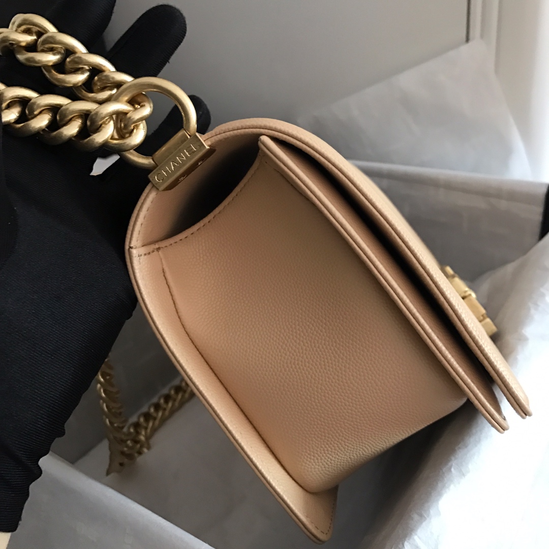 Ch**el medium boy bag chevron gold-tone metal grained leather light beige a67086 25cm